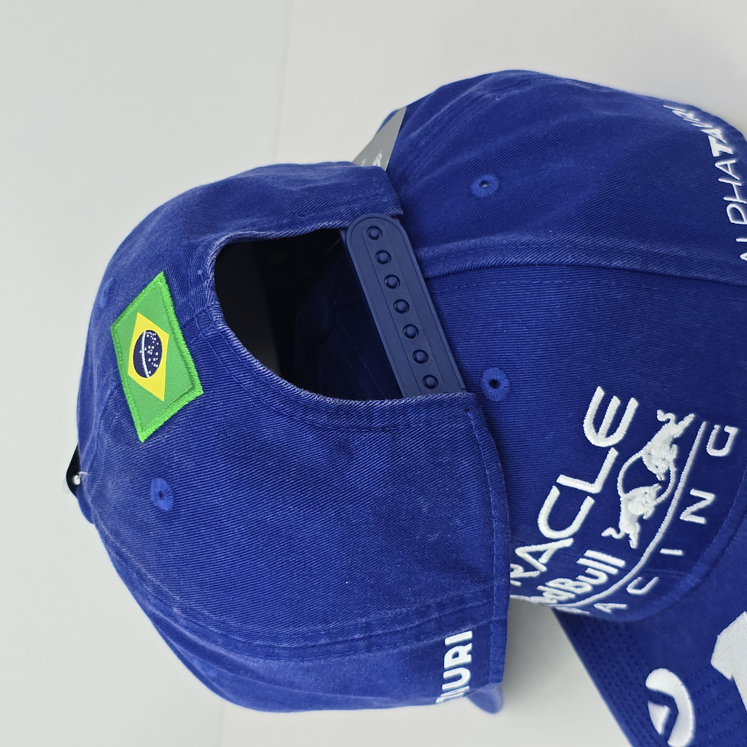 Red Bull Racing Brasil Max Verstappen 9SEVENTY CAB 2025 Edition -A18 - Imagen 4