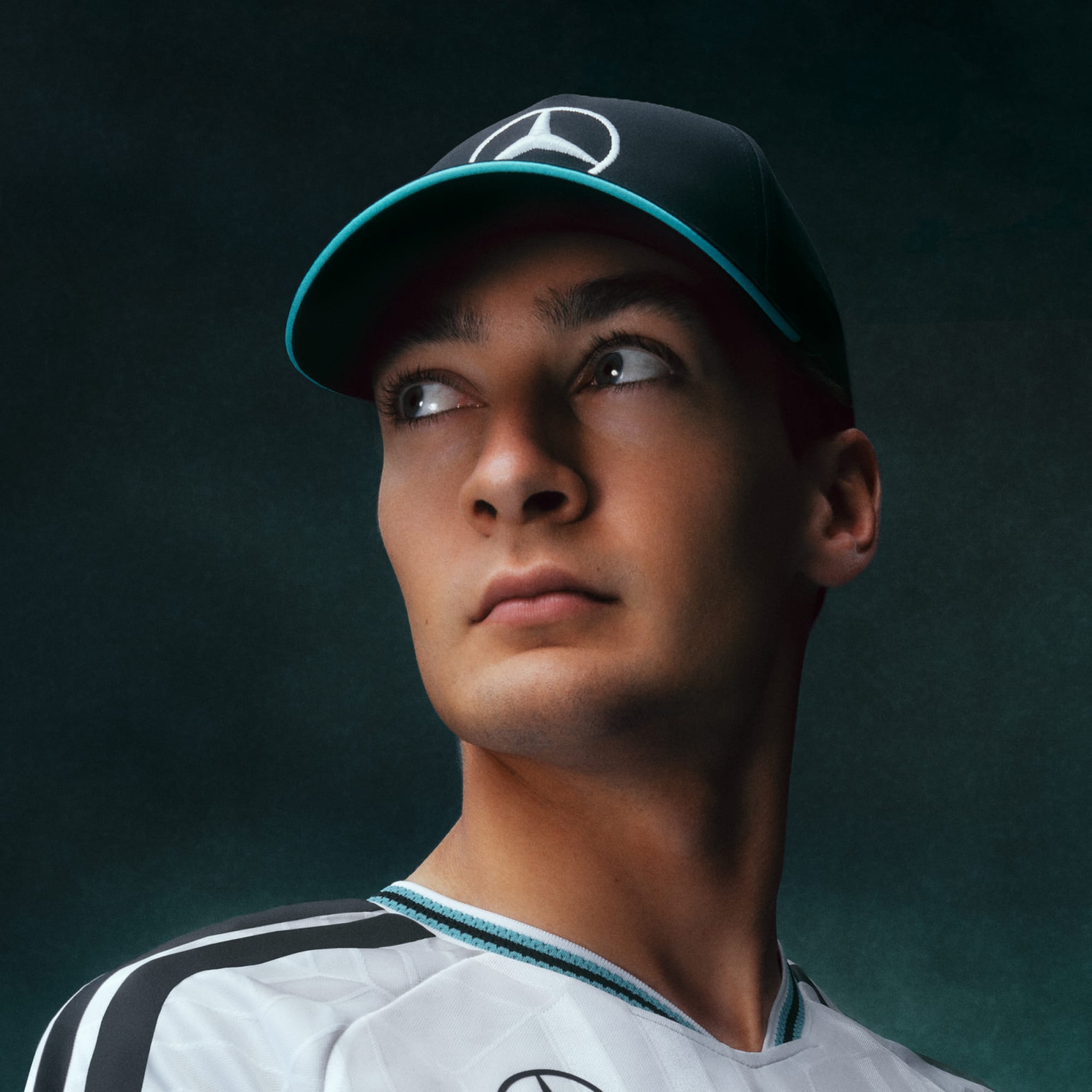 MERCEDES CAP - PILOTO DEL EQUIPO DE F1 AMG PETRONAS -A84