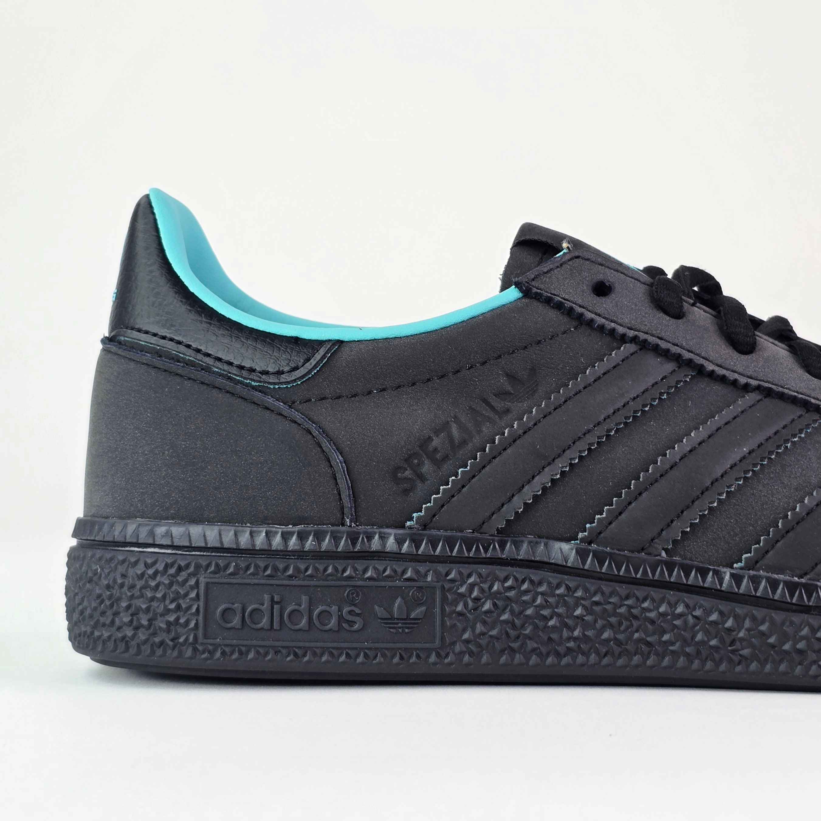 HANDBALL SPEZIAL AMG EDITION -C7